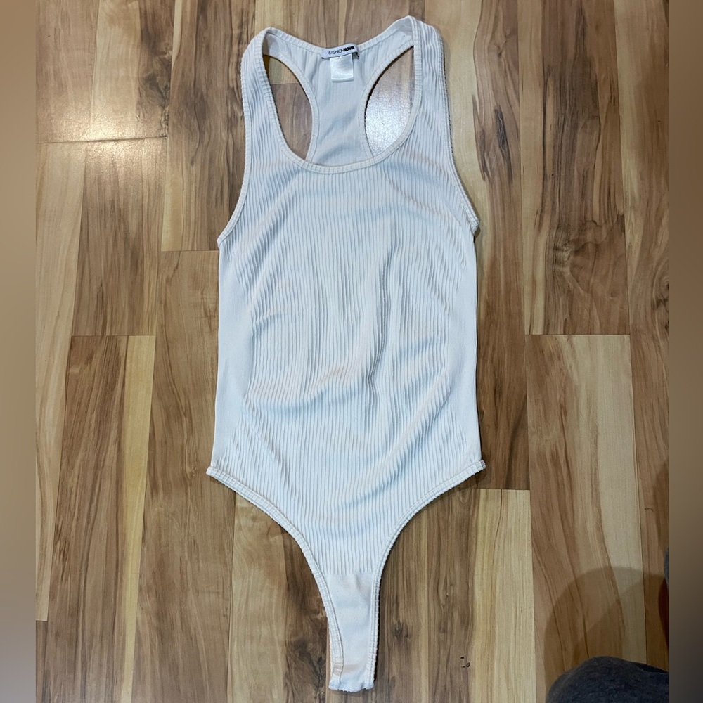 Fashion Nova White O/S Ribbed Racerback bodysuit